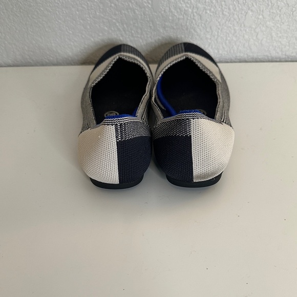 Rothy's Women's The Flat Cap Round Toe Black Cream Plaid Slip on Flats Size 8 - Picture 3 of 8